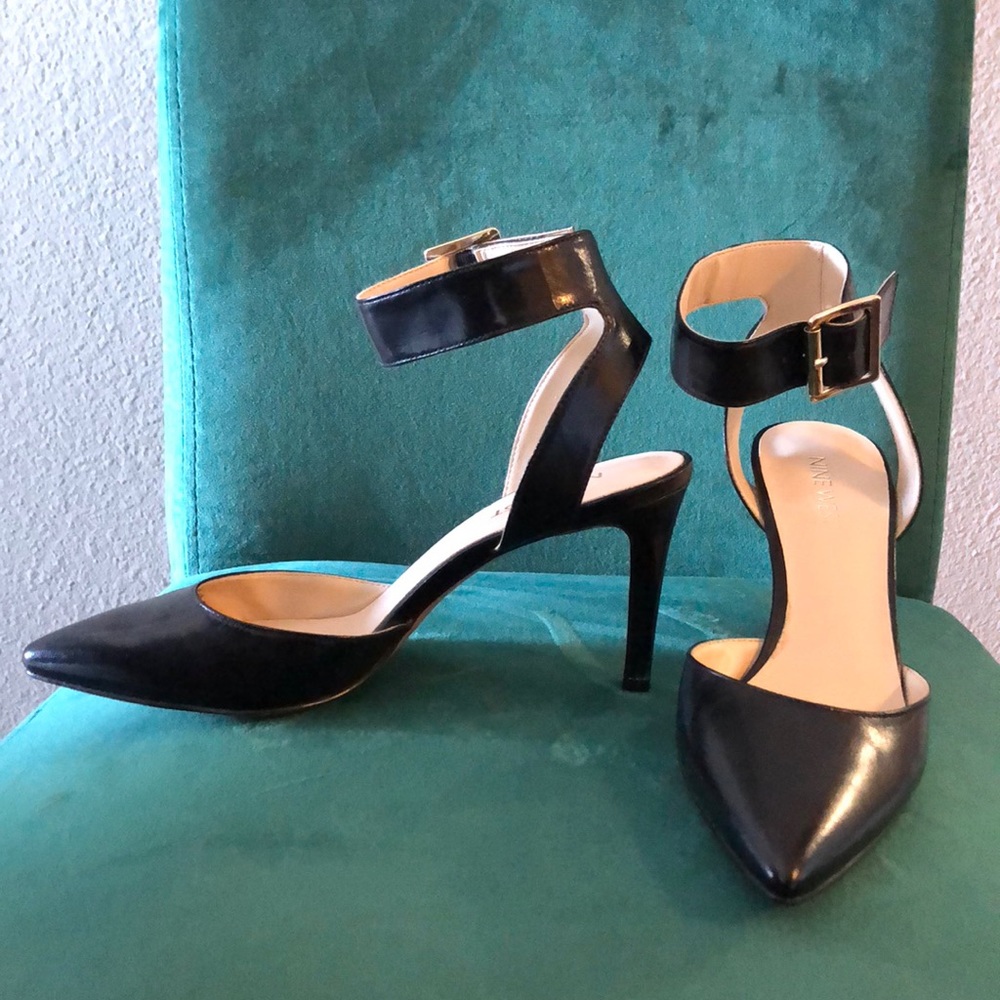 Nine West size 6!